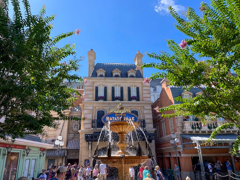 A Deep Dive into Disney World and Universal Orlando Resort - Outbound Lynx